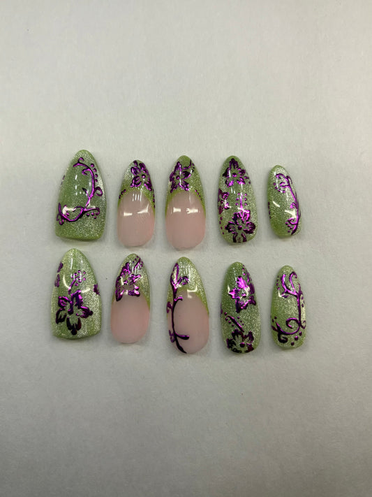 Cat eye & Chrome Press-On Nails