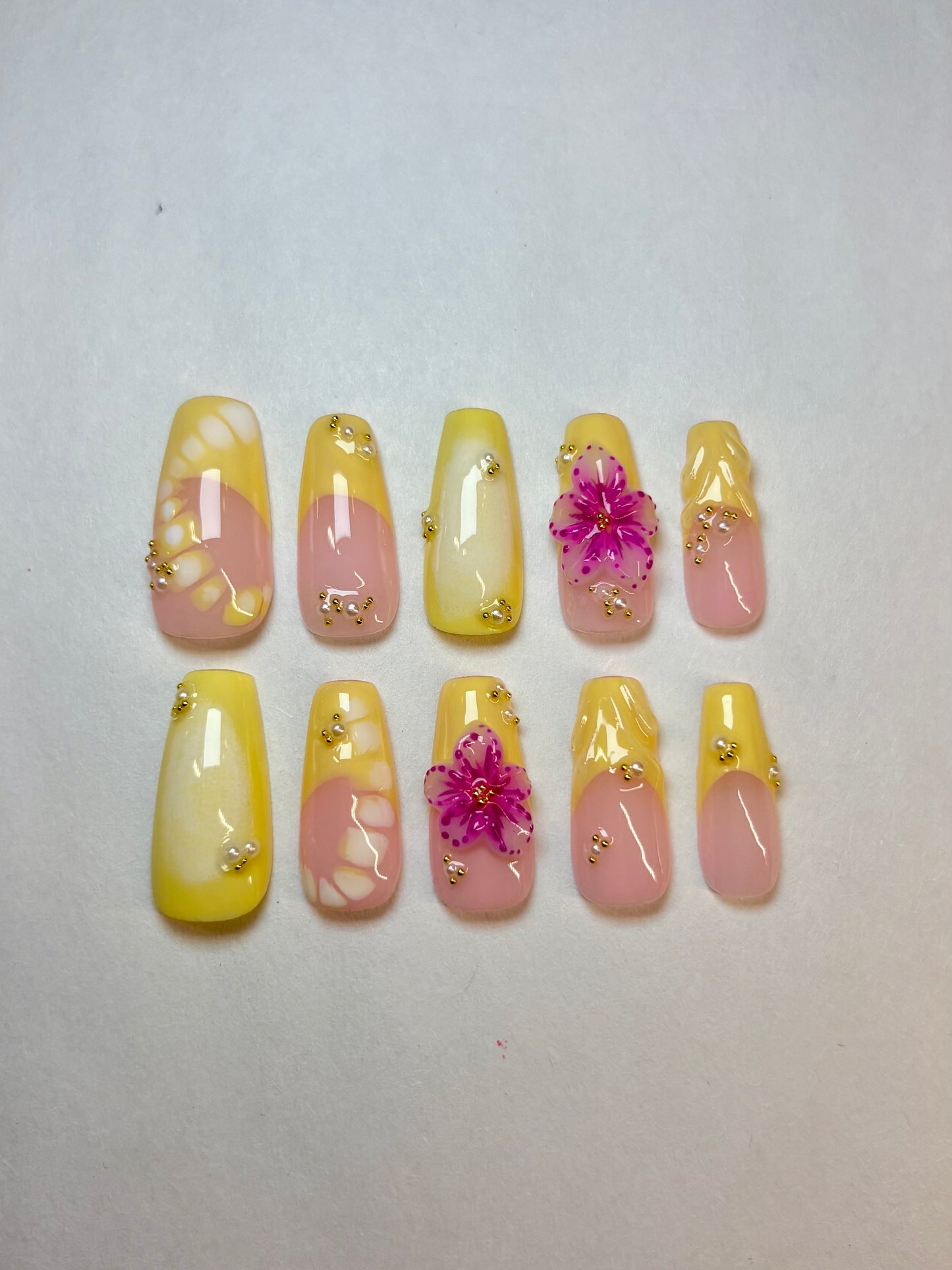 Butter Yellow Summer Press-On Nails
