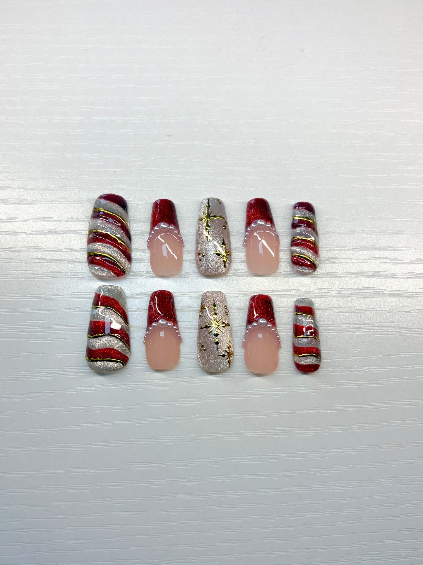 Red, Silver, & Gold Christmas Cat-Eye Press-On Nails
