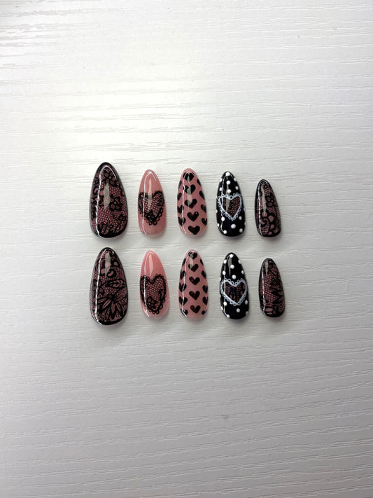 Black Lace Heart Valentine's Day Press-On Nails
